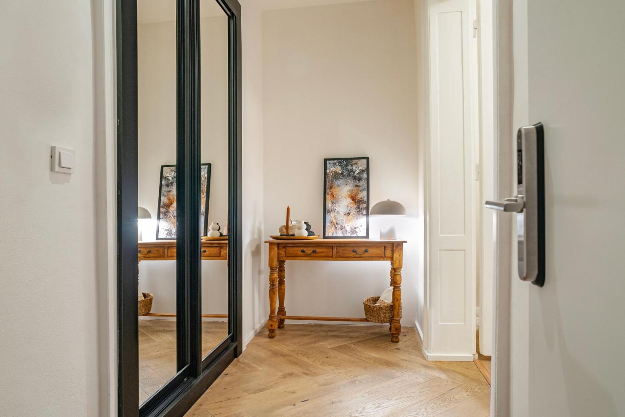 Sting Old Town Ostrava Apartamento Exterior foto